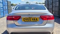 Jaguar XE 2.0d Portfolio Saloon 4dr Diesel Auto Euro 6 (s/s) (163 ps) 9