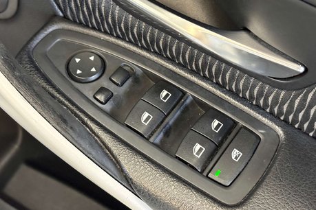 BMW 3 Series 2.0 320d ED BluePerformance EfficientDynamics Business Touring 5dr Diesel A 55