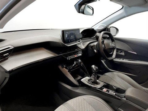 Peugeot 208 1.2 PureTech Allure Hatchback 5dr Petrol Manual Euro 6 (s/s) (100 ps) Air C 15