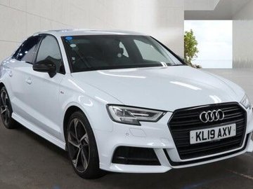 Audi A3 1.5 TFSI CoD 35 Black Edition S Tronic Euro 6 (s/s) 4dr