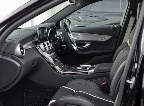 Mercedes-Benz C Class C63 S Saloon Premium Plus 17