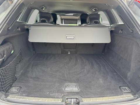 Volvo XC60 2.0 D4 R-Design Auto AWD Euro 6 (s/s) 5dr 46