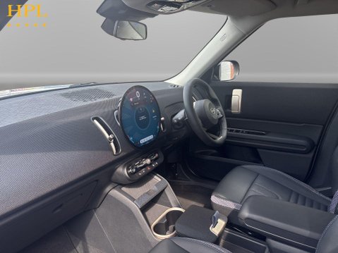 Mini Countryman 1.5C MHEV Classic SUV 5dr Petrol Hybrid Auto Euro 6 (s/s) (170 ps) 15