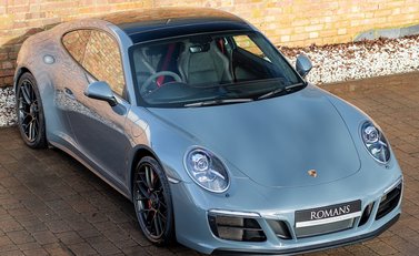 Porsche 911 (991.2) Carrera 4 GTS 8