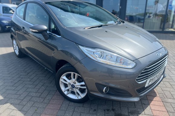 Ford Fiesta 1.25 ZETEC 2