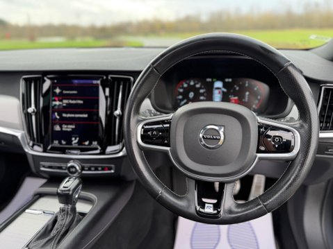Volvo V90 2.0 D4 R-Design Auto Euro 6 (s/s) 5dr 59