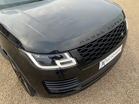 Land Rover Range Rover WESTMINSTER BLACK MHEV 29