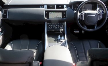 Land Rover Range Rover Sport 5.0 SVR 8