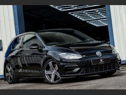Volkswagen Golf 2.0 Golf R TSi Semi-Auto 4WD 3dr 30