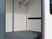 Renault Master DEMO MODEL 3.5 TON ADVANCE 150 AUTO STALLION BUILD SEEKER HORSEBOX REAR BED 27