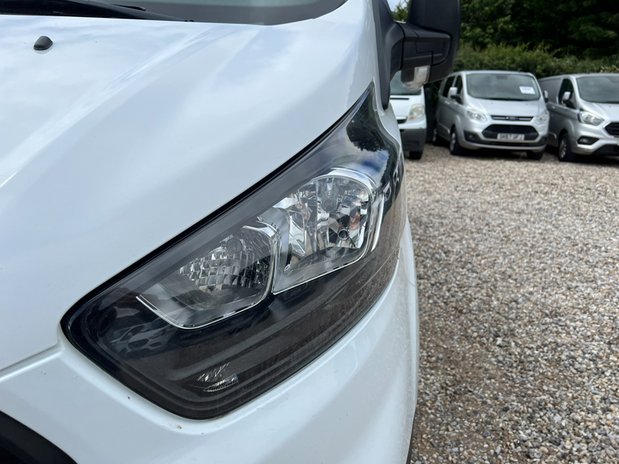 Ford Transit Custom LWB L2H1 Low Roof Leader 320 Air Con EURO 6 NO VAT 21