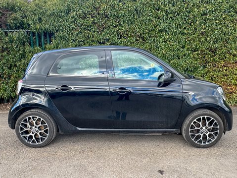 Smart Forfour 17.6kWh Prime Exclusive Hatchback 5dr Electric Auto (22kW Charger) (82 ps) 6