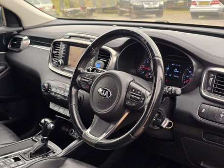 Kia Sorento 2.2 CRDi KX-2 SUV 5dr Diesel Auto AWD Euro 6 (s/s) (197 bhp) 35