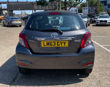 Toyota Yaris 1.0 Yaris TR VVT-i 5dr 6