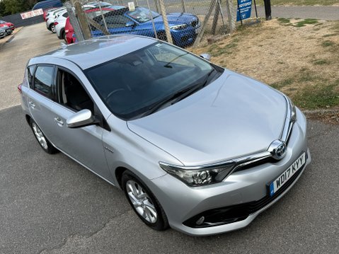 Toyota Auris VVT-I BUSINESS EDITION TSS 20