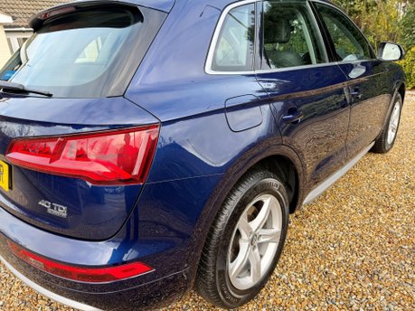 Audi Q5 2.0 TDI 40 Sport S Tronic quattro Euro 6 (s/s) 5dr 8
