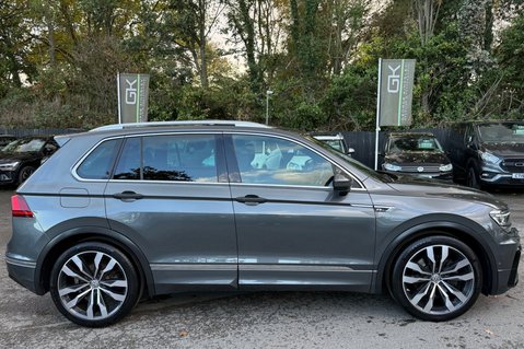 Volkswagen Tiguan R-LINE TDI BMT 4MOTION DSG -RARE LEATHER -DYNAUDIO -TOWBAR -APPLE CARPLAY  5
