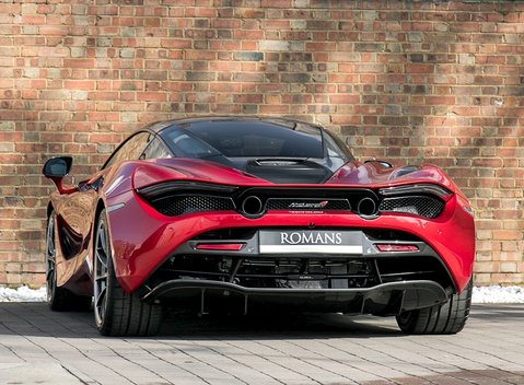 McLaren 720S Performance 3