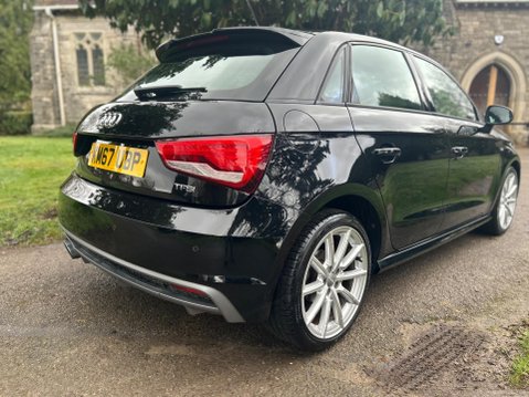 Audi A1 SPORTBACK TFSI S LINE 17