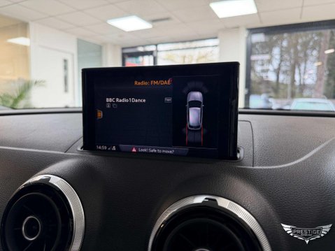 Audi A3 1.4 TFSI e-tron Sportback e-S Tronic Euro 6 5dr 8.8kWh 33