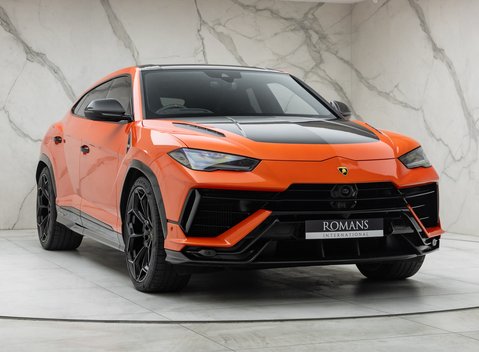 Lamborghini Urus PERFORMANTE 9