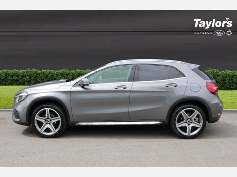 Mercedes-Benz GLA GLA 180 AMG LINE EDITION 5