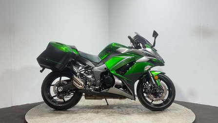 Kawasaki Z1000 SX 2019 23K SPORTS TOURER LUGGAGE SPORTS EXHAUST NEW MOT 1000CC