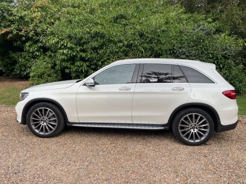 Mercedes-Benz GLC 3.0 GLC350d V6 AMG Line (Premium Plus) G-Tronic 4MATIC Euro 6 (s/s) 5dr 5