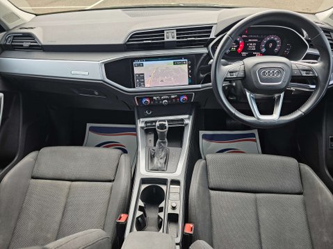 Audi Q3 1.5 Q3 Sport 35 TFSI Semi-Auto 5dr 16