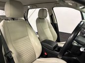 Land Rover Discovery Sport 2.0 Discovery Sport HSE D Auto 4WD 5dr 16