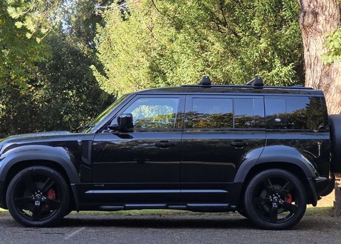 Land Rover Defender 3.0 Defender X MHEV Auto 4WD 5dr 7