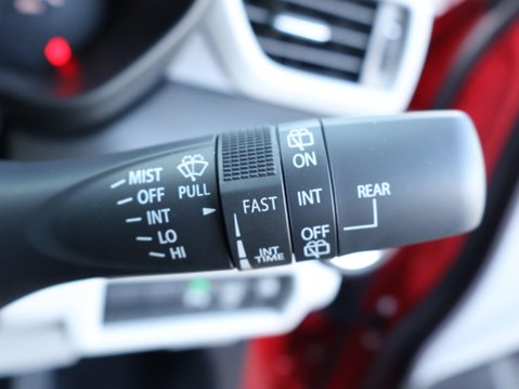 Suzuki Swift 1.2 Hybrid ULTRA 16