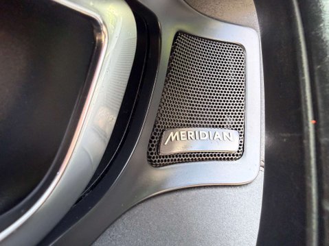 Land Rover Discovery Sport 2.0 Discovery Sport HSE TD4 Auto 4WD 5dr 8