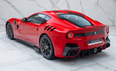 Ferrari F12 TDF 12