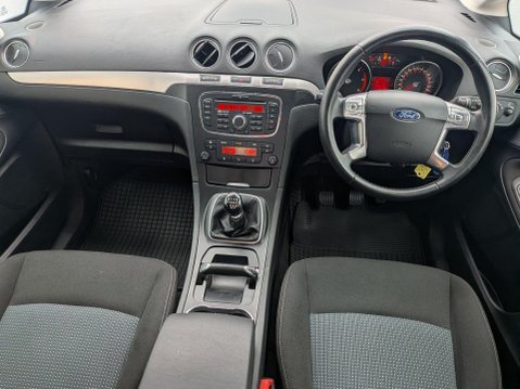 Ford Galaxy 1.6 TDCi Zetec Euro 5 (s/s) 5dr 15
