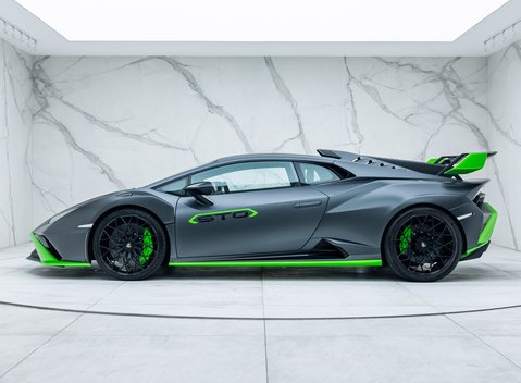 Lamborghini Huracan STO 2