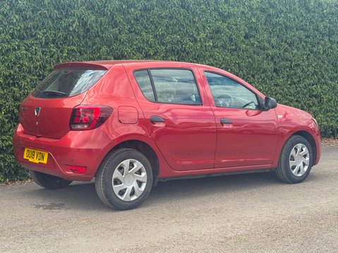 Dacia Sandero 1.0 SCe Ambiance Hatchback 5dr Petrol Manual Euro 24