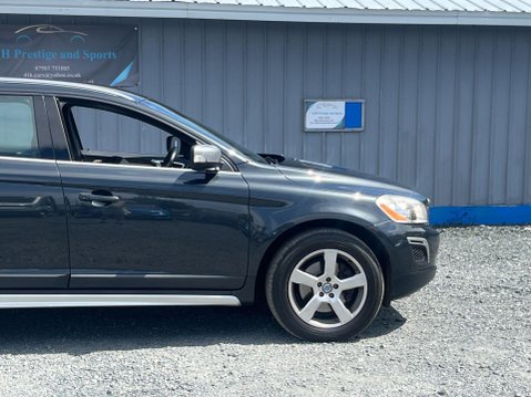 Volvo XC60 2.4 D5 R-Design Nav Geartronic AWD Euro 5 5dr 23