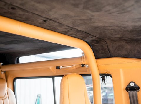 Land Rover Defender 90 XS Bowler 23