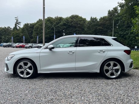 Audi A3 1.5 A3 Sportback 35 TFSI MHEV S Line Semi-Auto 5dr 10