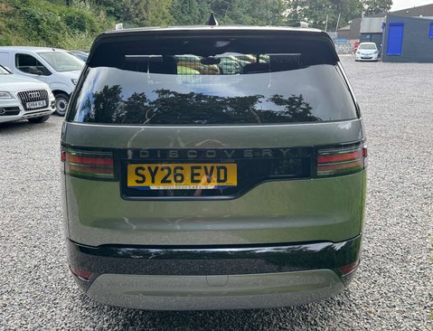 Land Rover Discovery 3.0 Discovery Dynamic HSE D MHEV Automatic 4WD 5dr 7