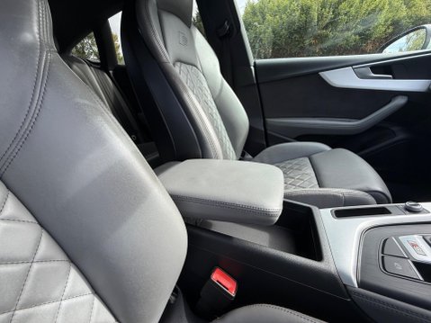 Audi S5 3.0 TFSI V6 Sportback Tiptronic quattro Euro 6 (s/s) 5dr 22