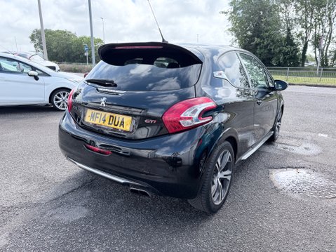 Peugeot 208 1.6 THP GTI 7