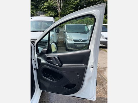 Peugeot Partner 1.6 HDi 625 Professional Panel Van 4dr Diesel Manual L1 (133 g/km, 75 bhp) 21