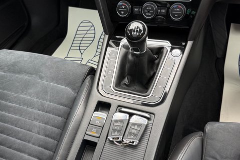 Volkswagen Passat GT TDI BMT ESTATE -£20 ROAD TAX - PAN ROOF -APPLE CARPLAY -DEMO+1 OWNER 46