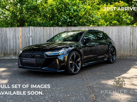Audi RS6 Avant QUATTRO CARBON BLACK. VAT Q. WARRANTY. HEATED & COOLED SEATS. B & O.
