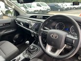 Toyota Hilux Crew Cab 4X4 Active 4WD Air Con Rear Camera EURO 6 NO VAT 22