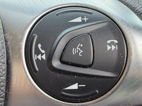 Ford Tourneo Connect 1.5 TDCi 120 Titanium 5dr 30