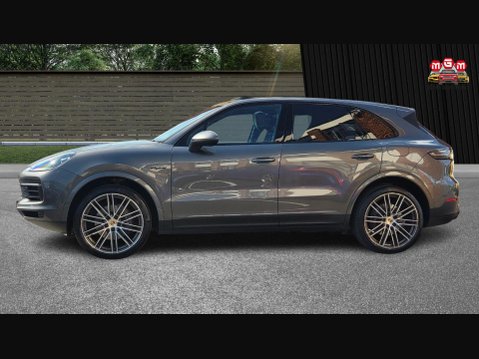 Porsche Cayenne V6 7