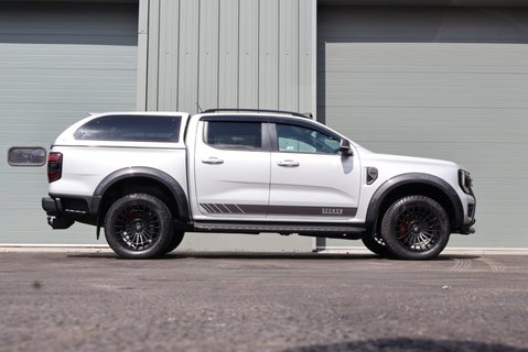 Ford Ranger WILDTRAK ECOBLUE FULLY STYLED WITH BODY COLOURED SNUG TOP 9